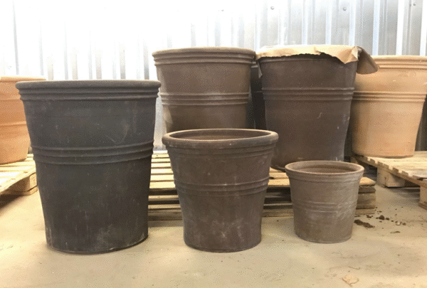 Minoan Astra - Svartbrun LavaTerrakotta