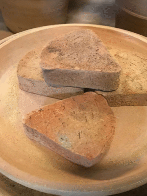 Tassar i matchande Minoisk ljus terrakotta